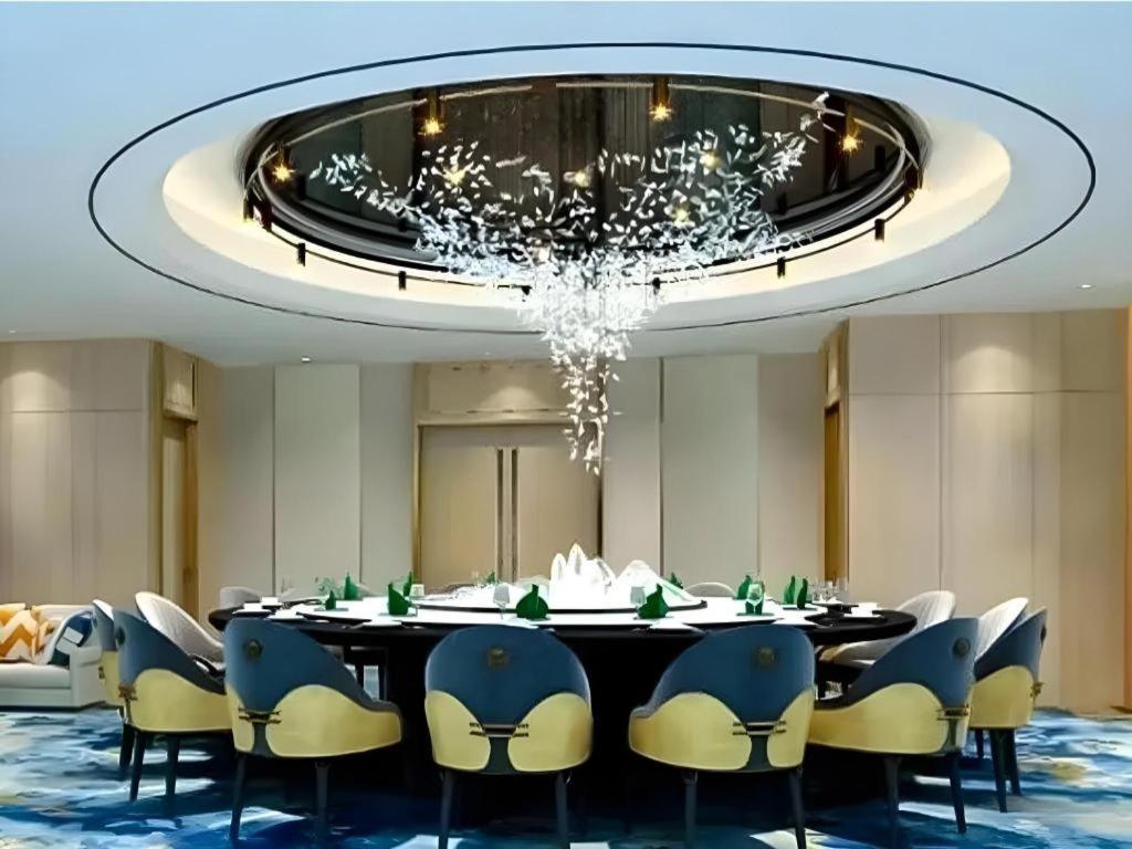 Gladden Hotel Tiantangwei Exteriör bild