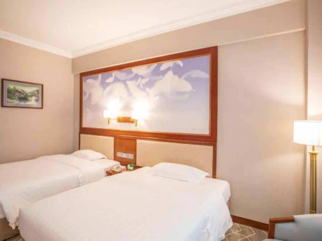 Gladden Hotel Tiantangwei Exteriör bild